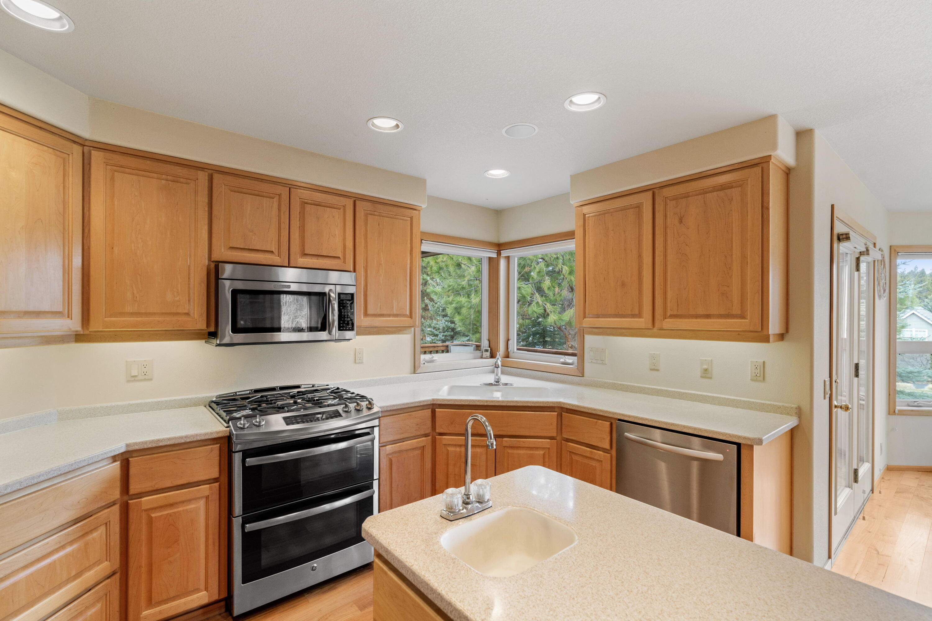 Mtn Gate - Residential