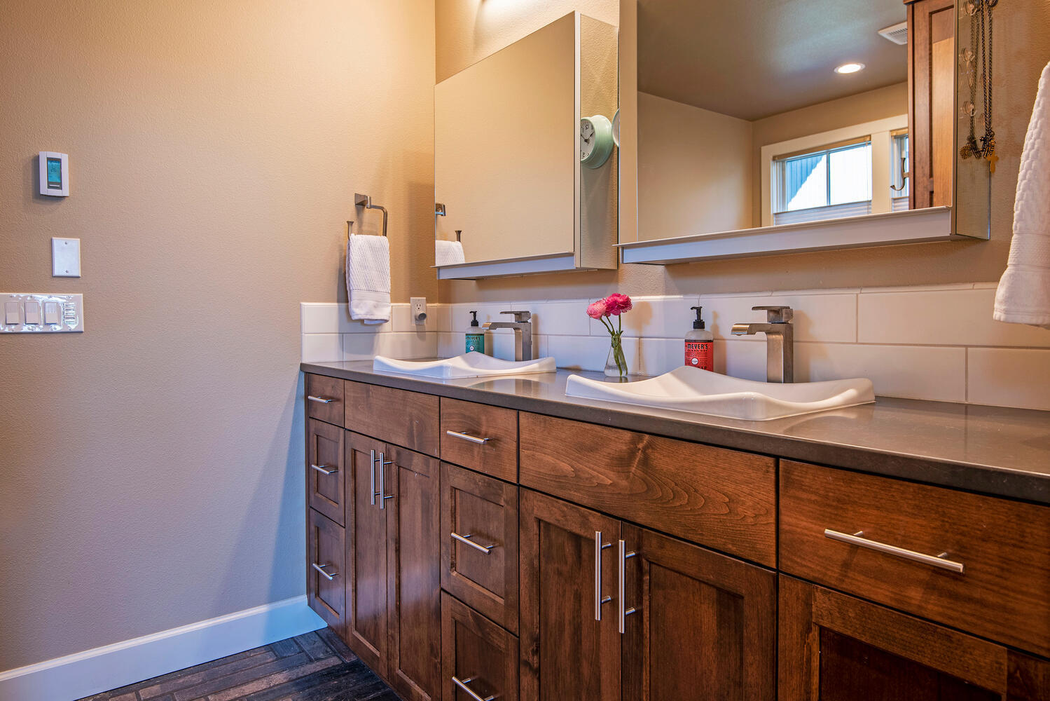 Pine Meadow Vill - Residential