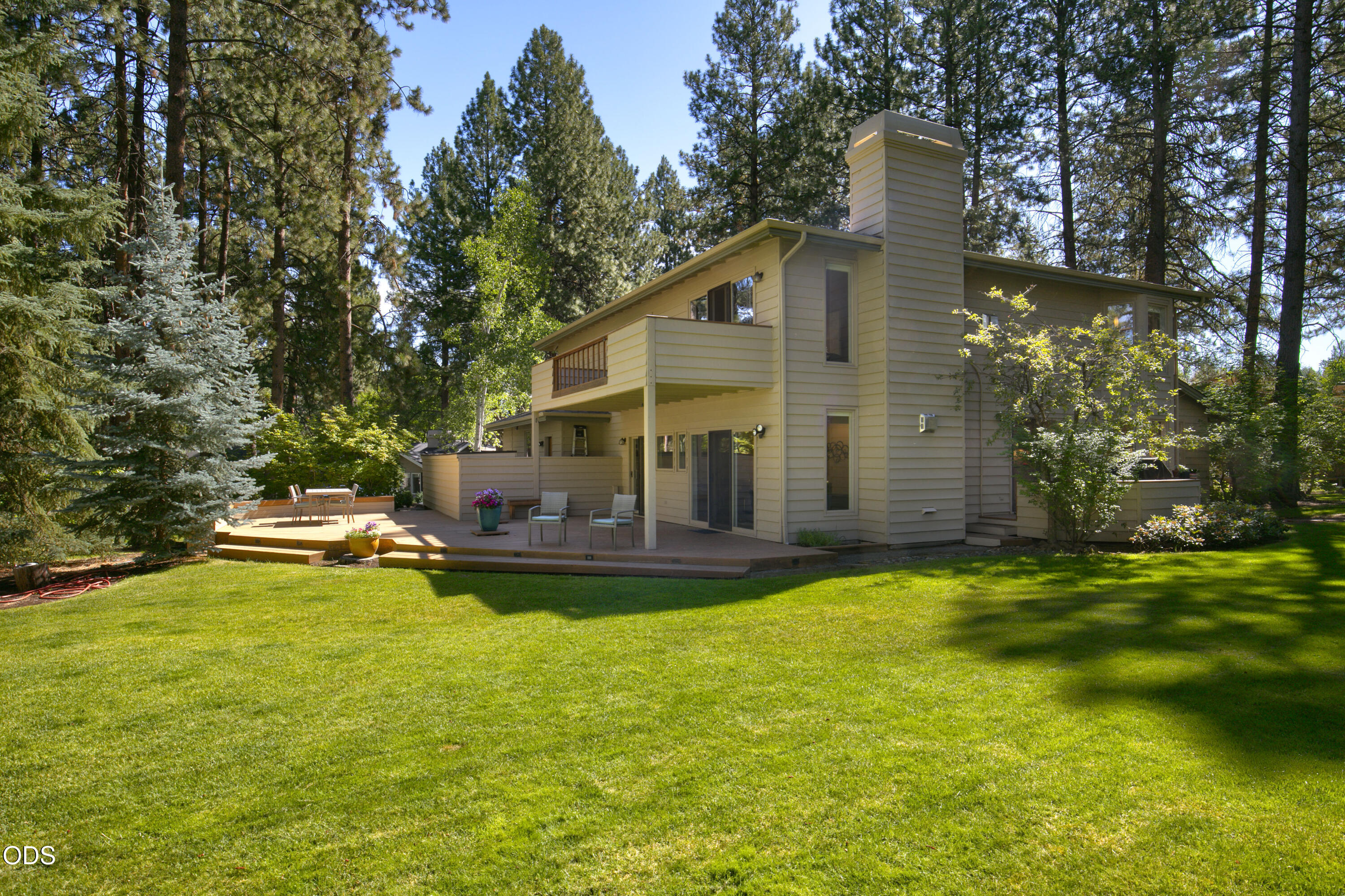 60643 Thunderbird Court