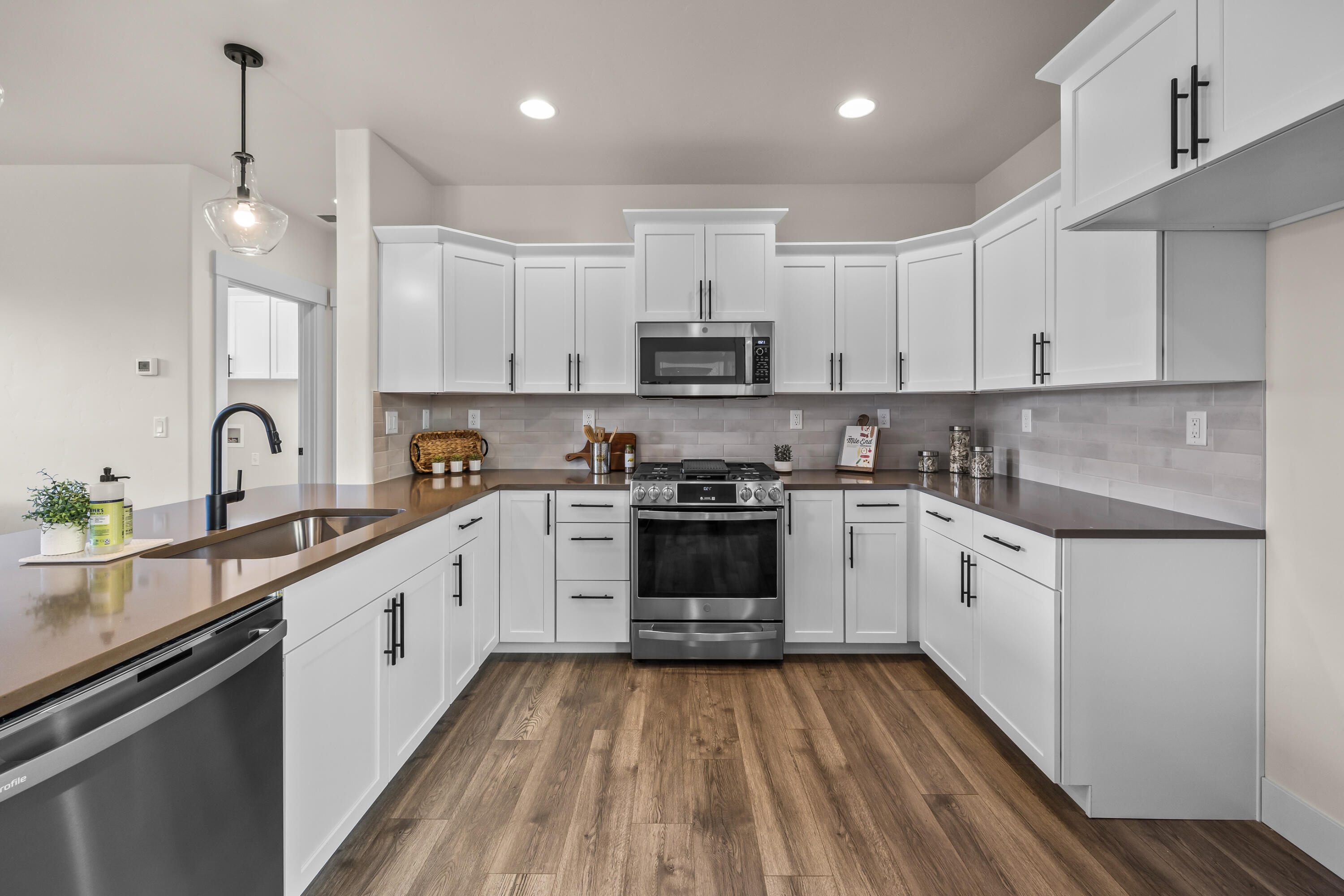 Kiesow Vista - Residential