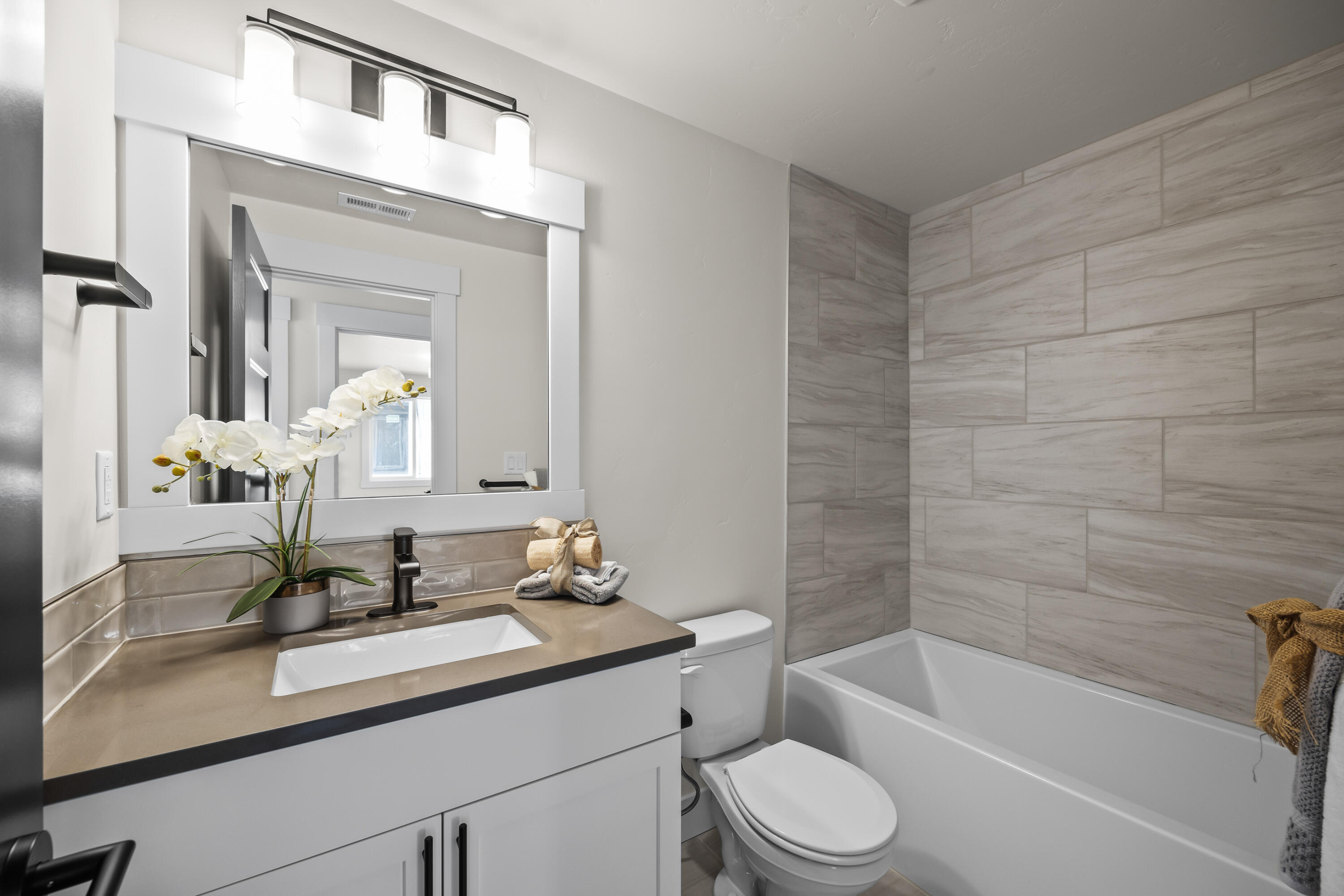 Kiesow Vista - Residential