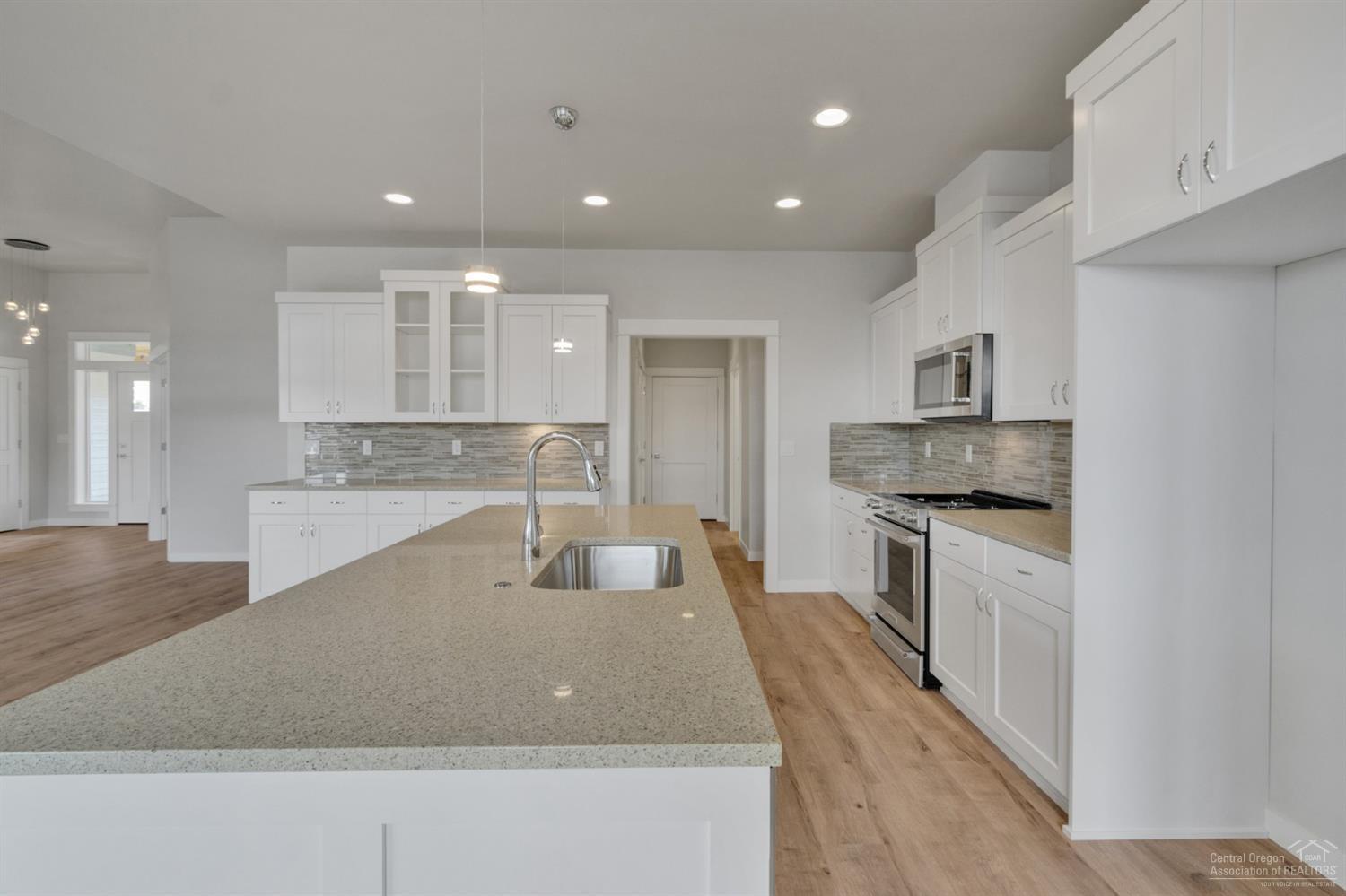 Forked Horn Butte - Residential