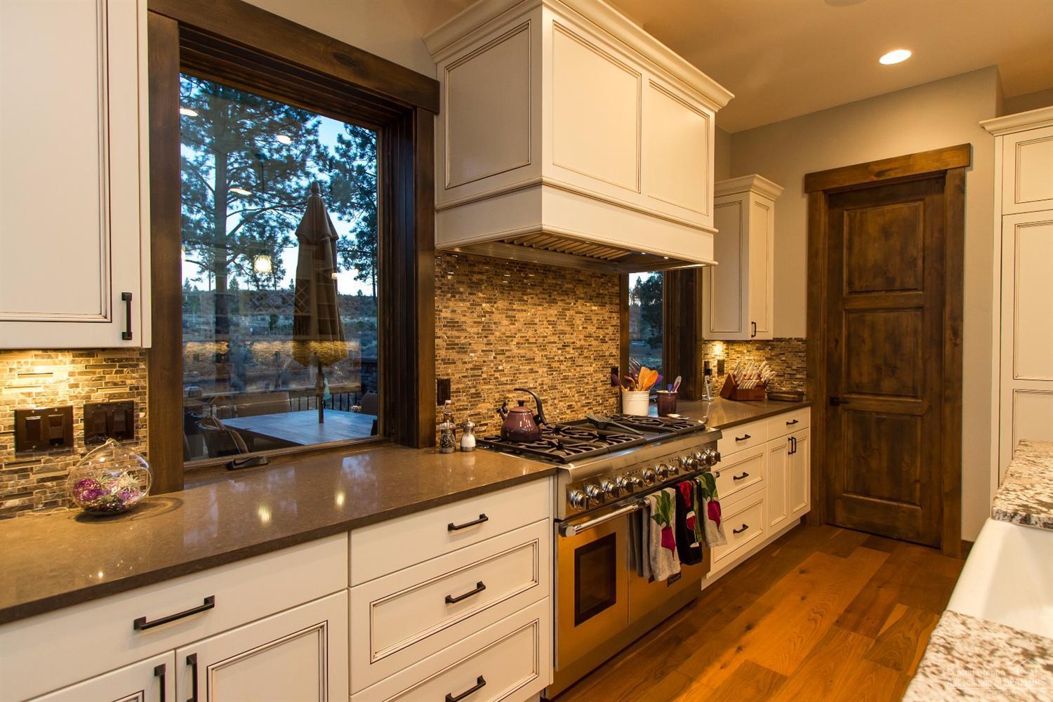 Skyliner Summit - Residential