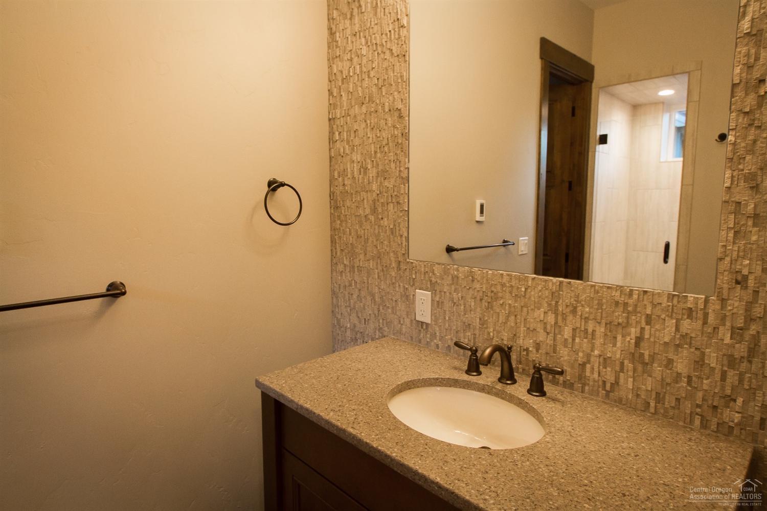 Skyliner Summit - Residential