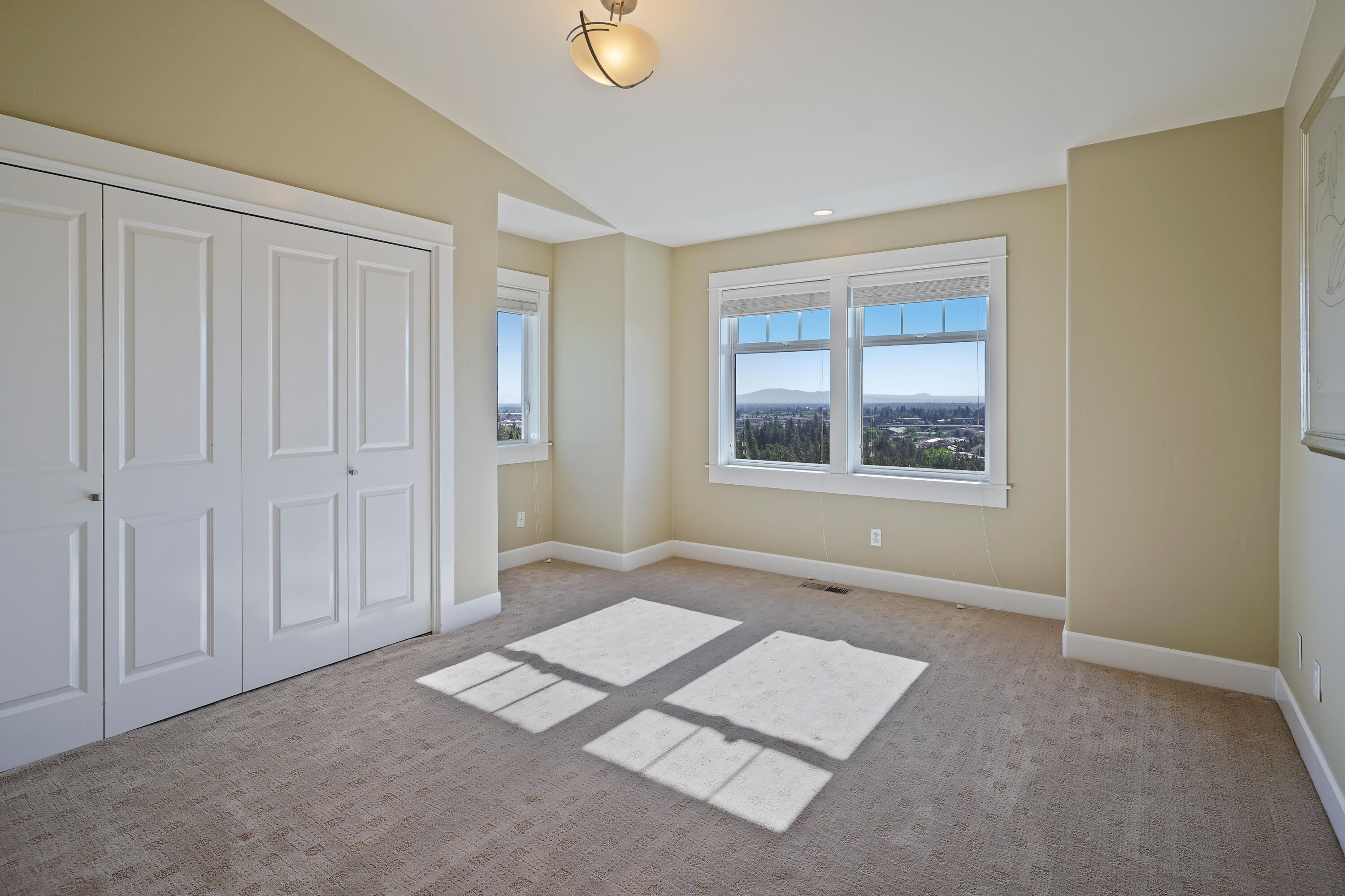 Hawks Ridge - Residential