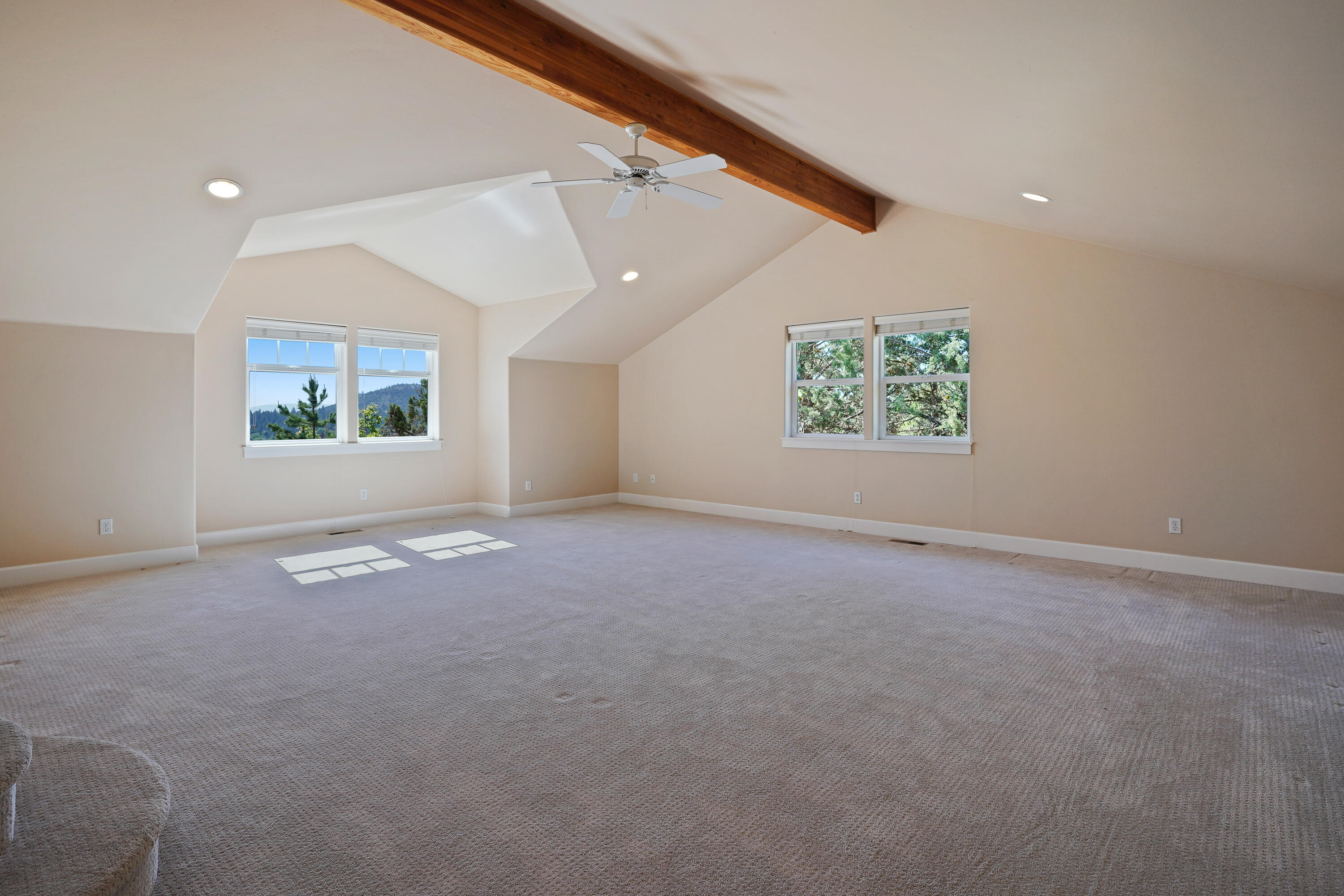 Hawks Ridge - Residential