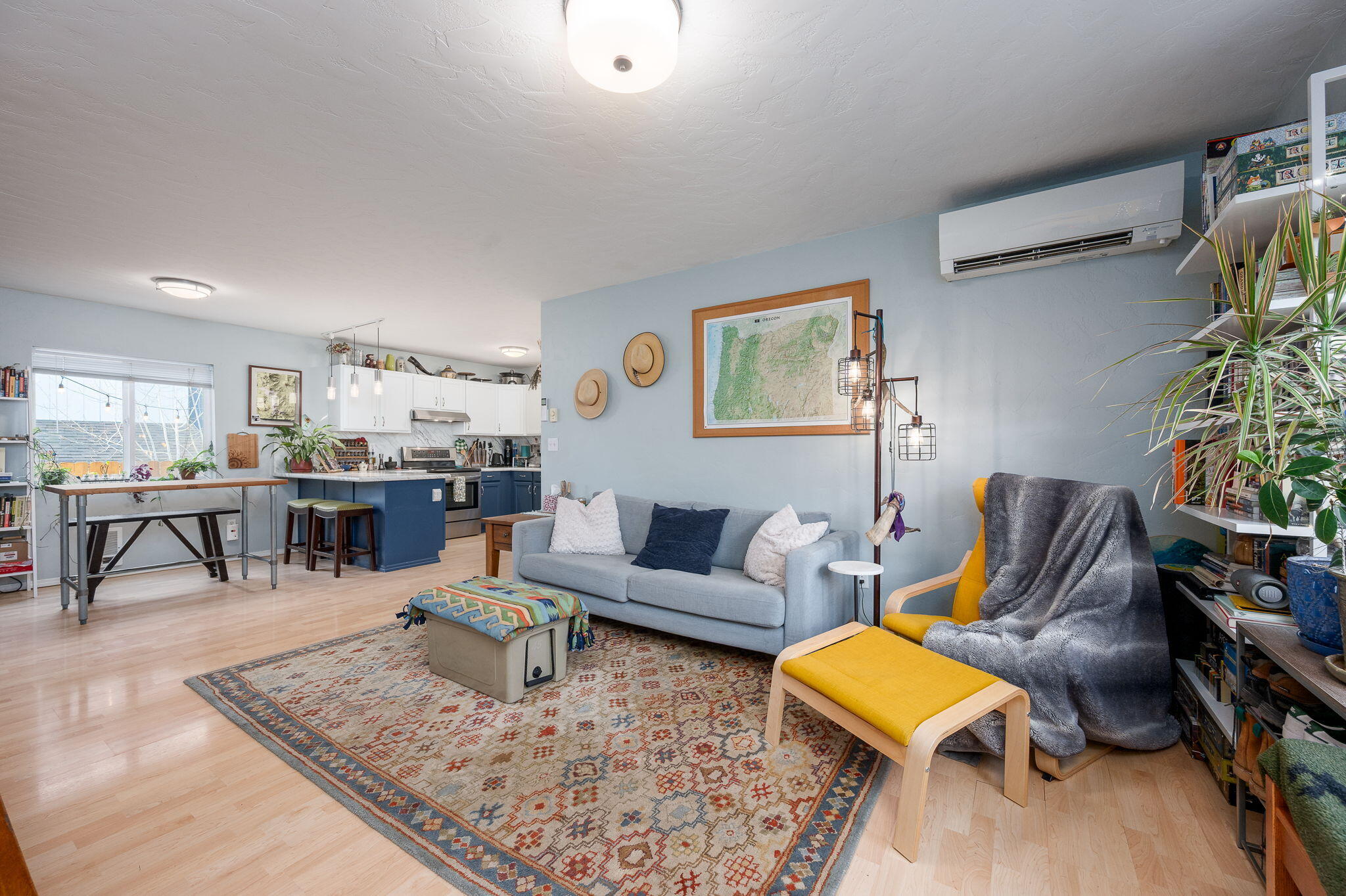 2044 NE Full Moon Drive # 6