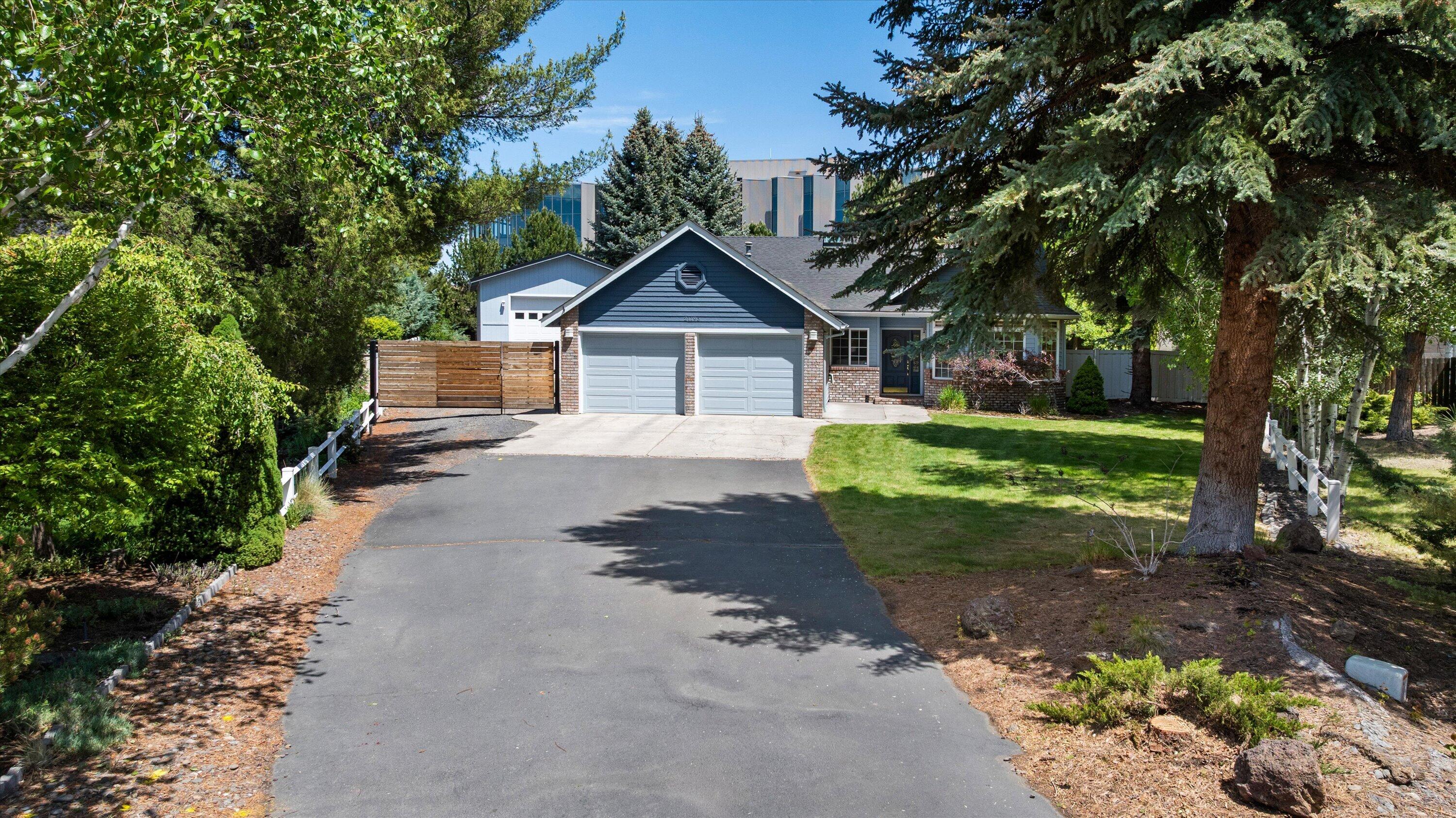21196 Strawberry Mountain