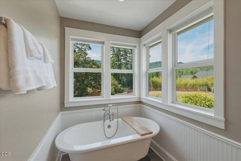 Tiny photo for 7175 NW Lathrop Lane, Corvallis, OR 97330 (MLS # 220224070)