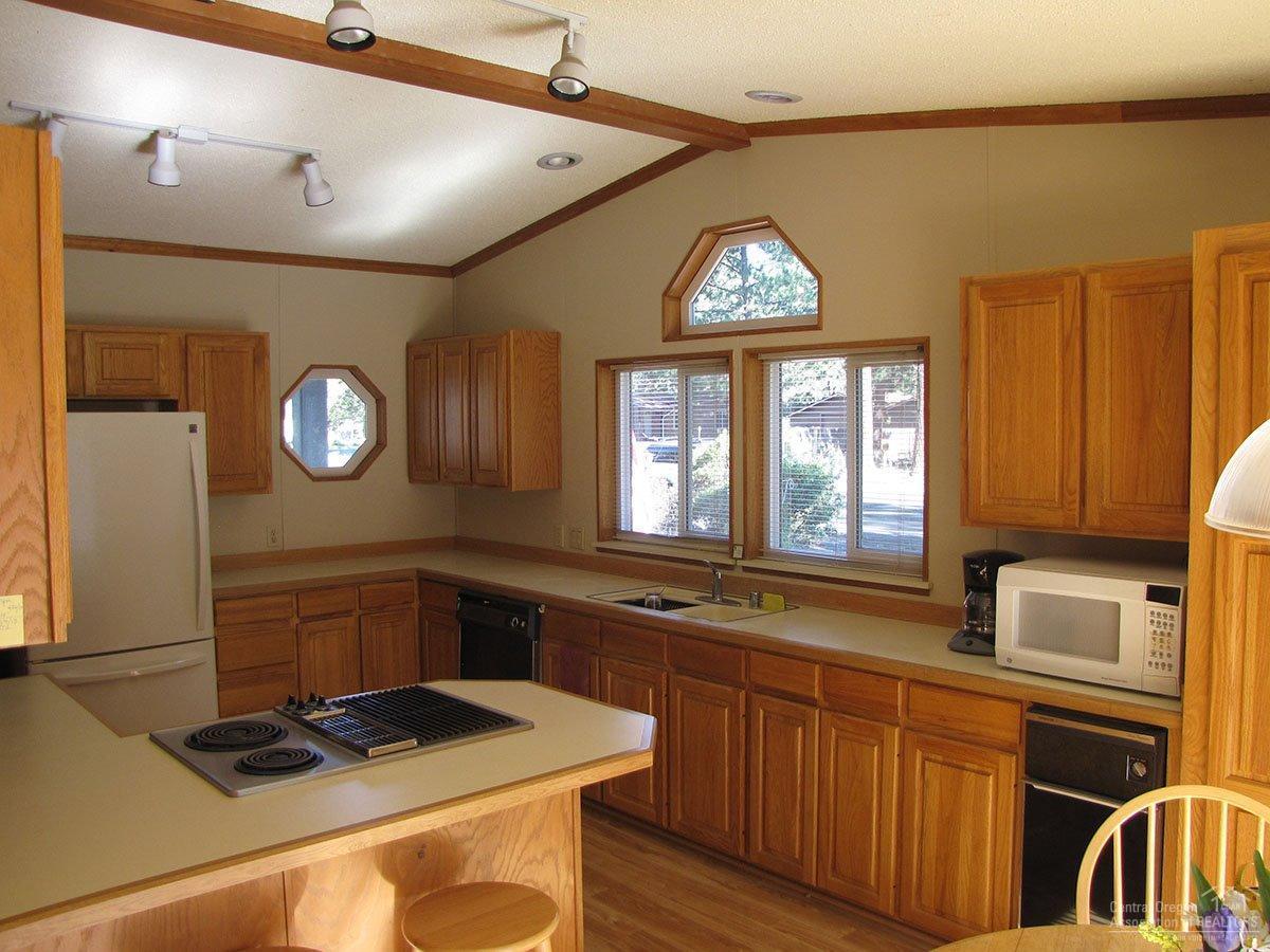 Romaine Village - Residential