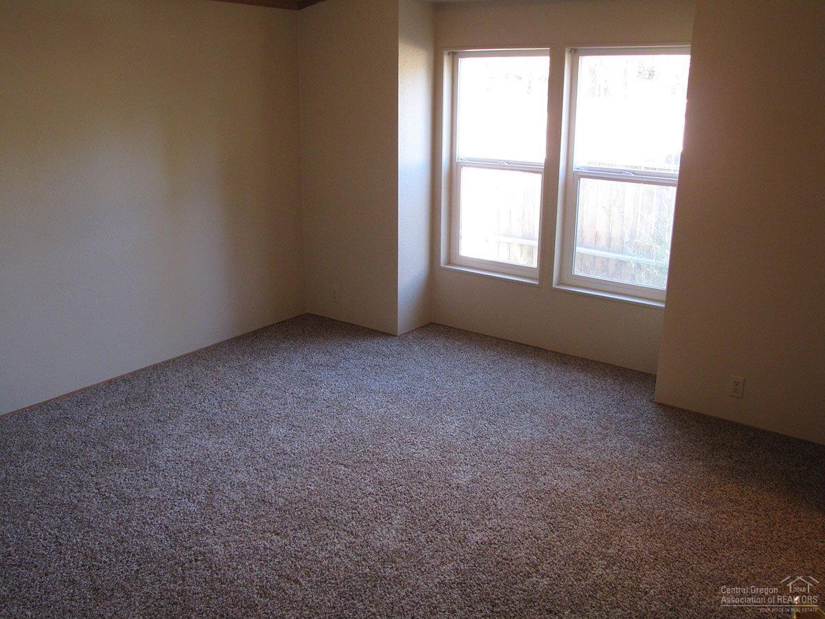 Romaine Village - Residential