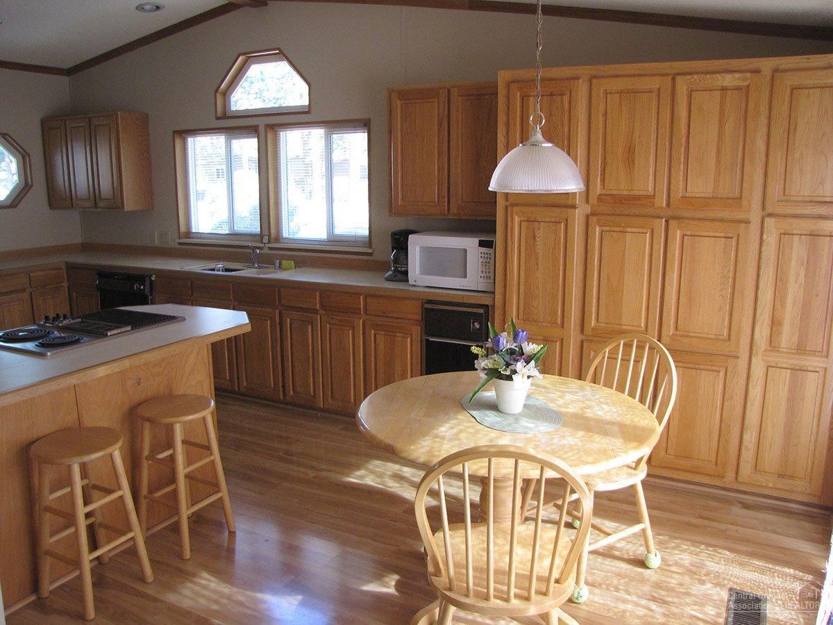 Romaine Village - Residential