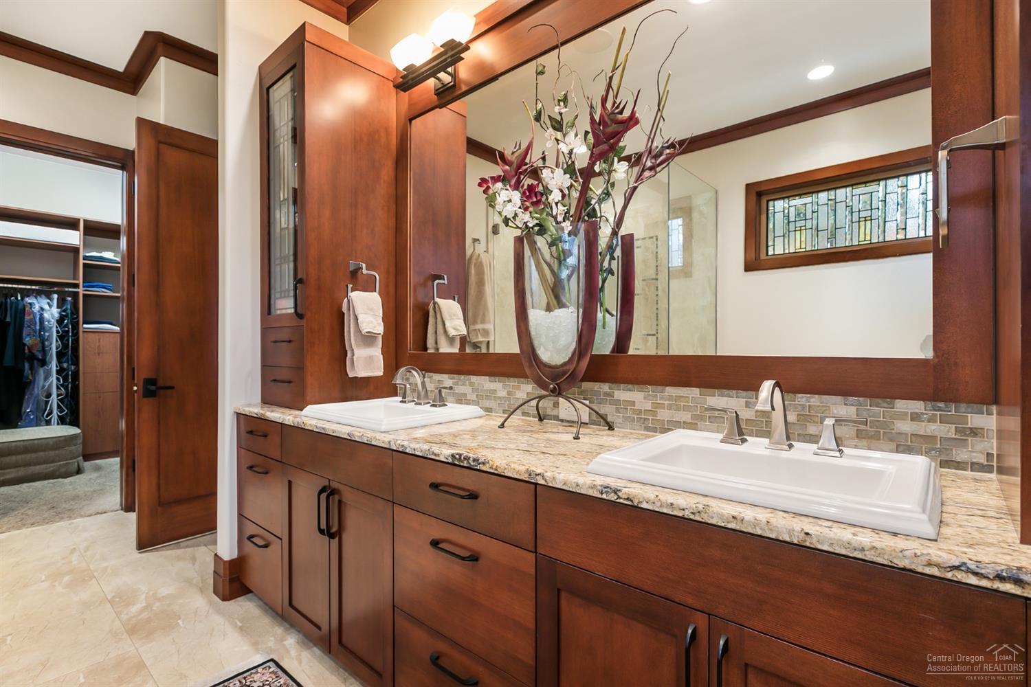 Broken Top - Residential