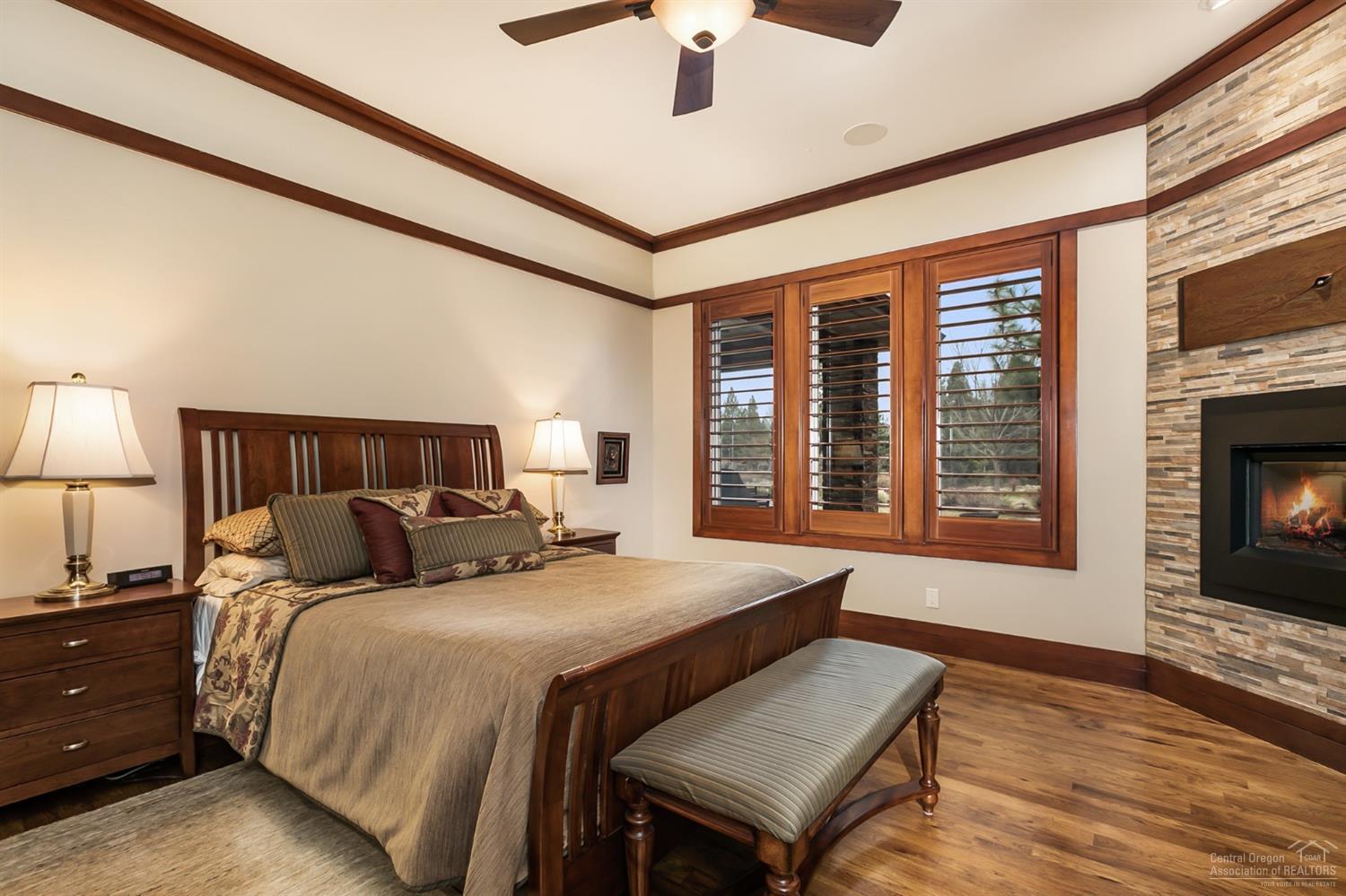 Broken Top - Residential