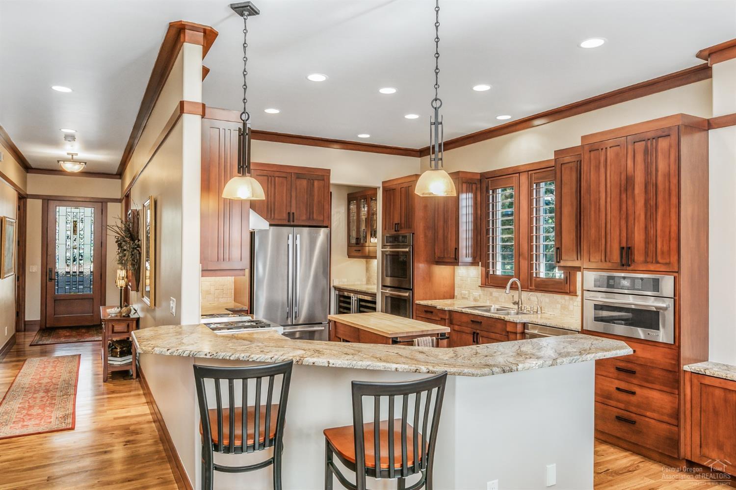 Broken Top - Residential