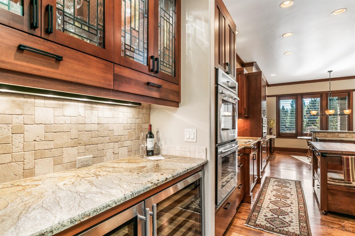 Broken Top - Residential