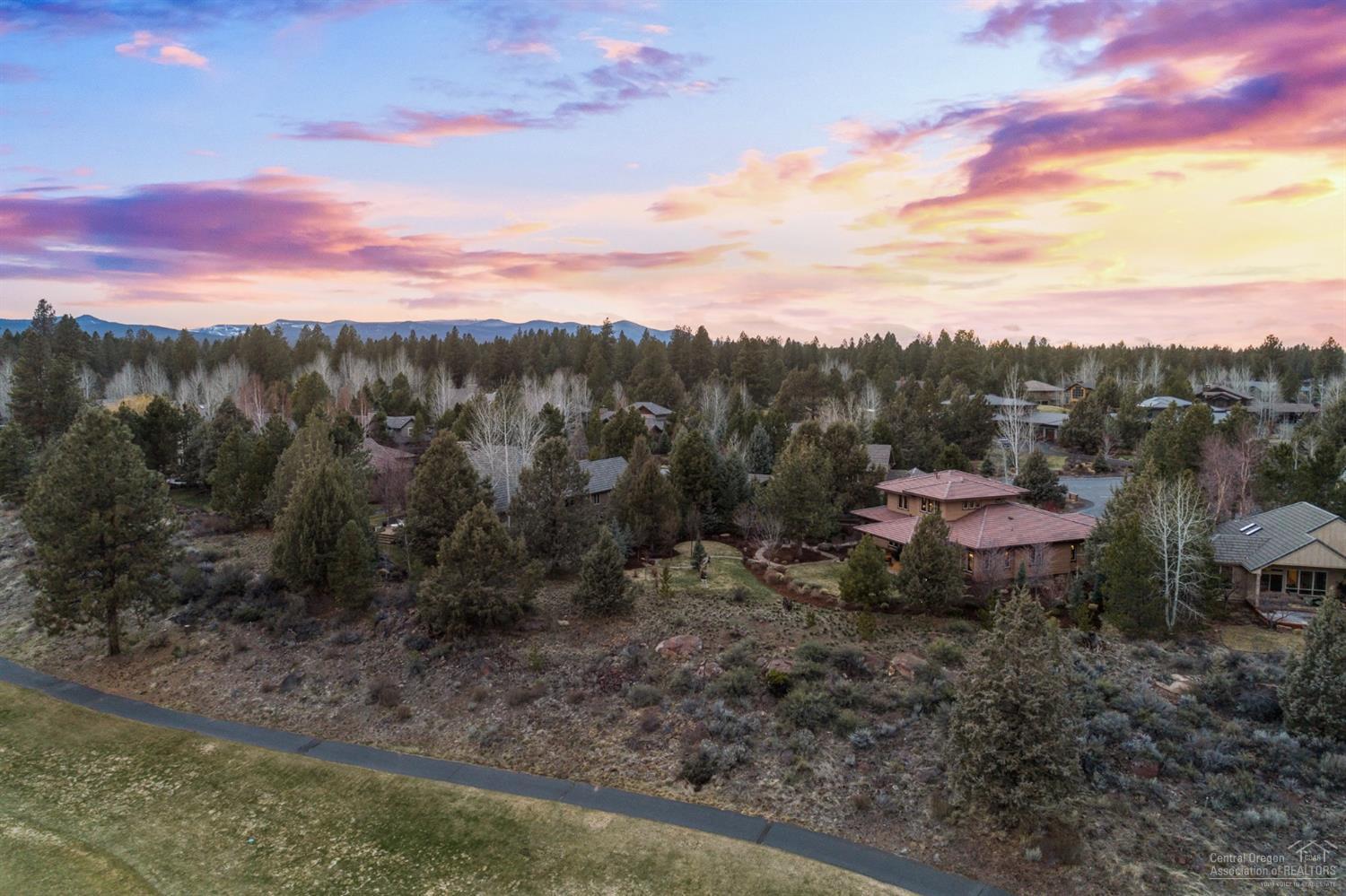 Broken Top - Residential