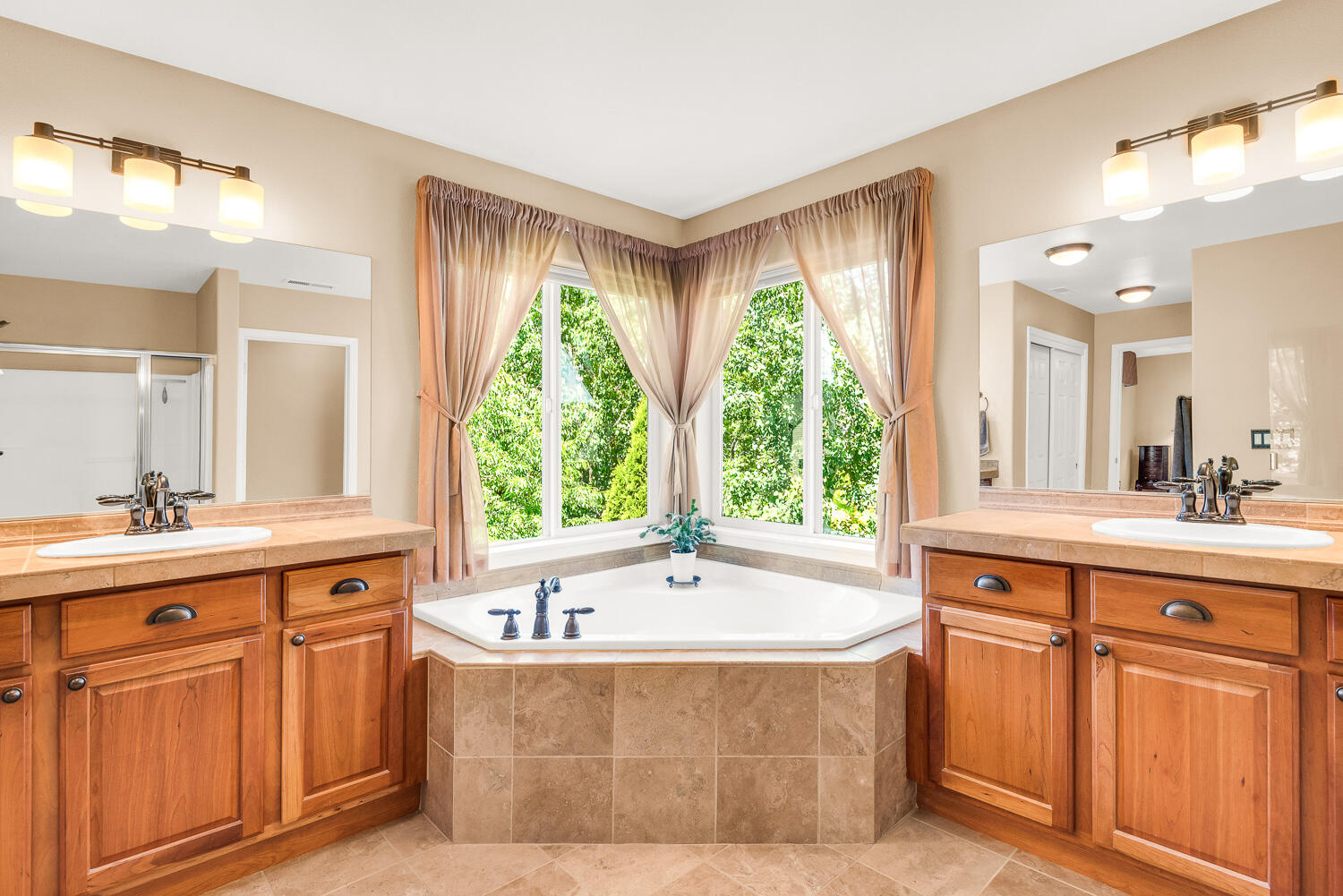 River Canyon Estates - Residential