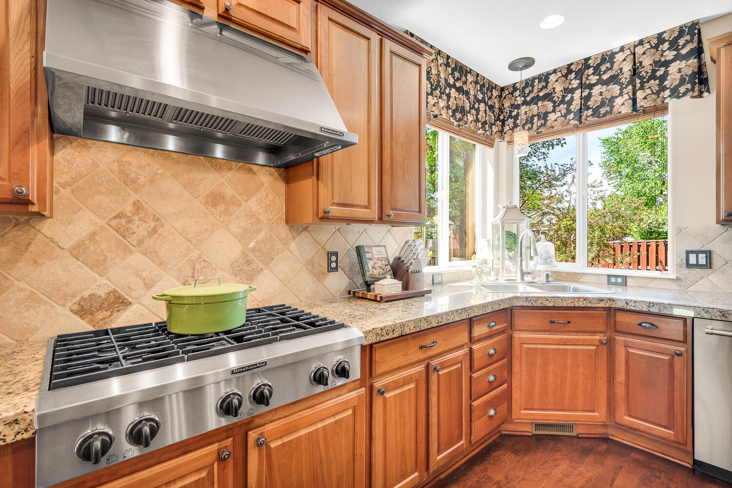 River Canyon Estates - Residential