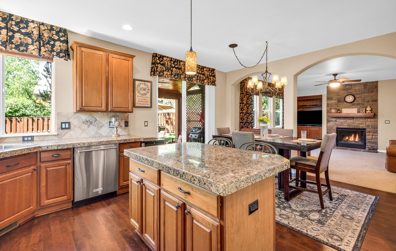 River Canyon Estates - Residential