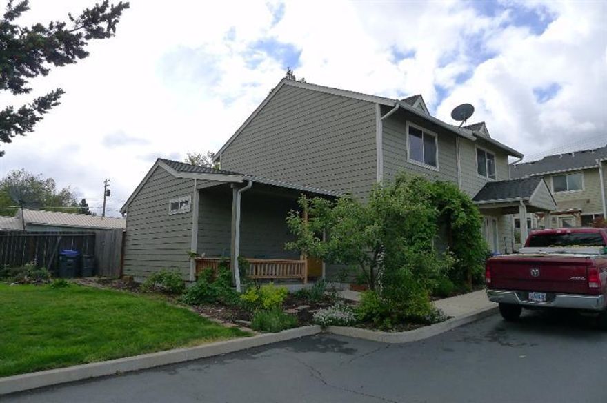 Affordable Ashland Home with a main level master! Rare opportunity to own a beautiful 1117 Sq Ft 3 bed 2 & bath townhome in Ashland at an amazing price. Located close to many conveniences including shopping, restaurants, movie Theater, bus routes, schools and walking/biking paths. This beautifully landscaped complex offers space to garden, store your bike, off street parking as well as a tool shed. This clean well cared for home is in great shape and tucked off the street behind Siskiyou Blvd offering one of the quieter and more private homes in this complex.