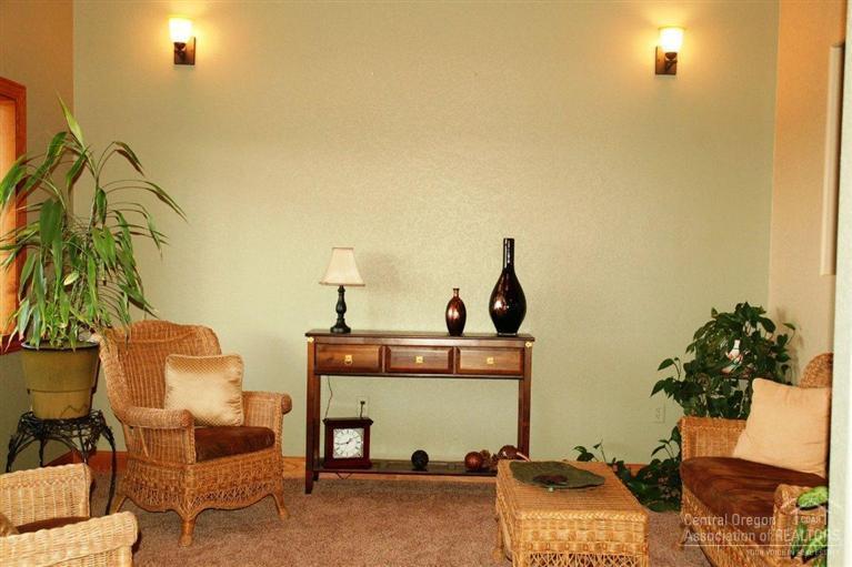 Mtn View Estate - Residential