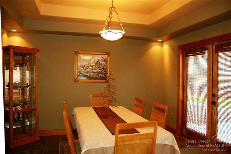 Mtn View Estate - Residential