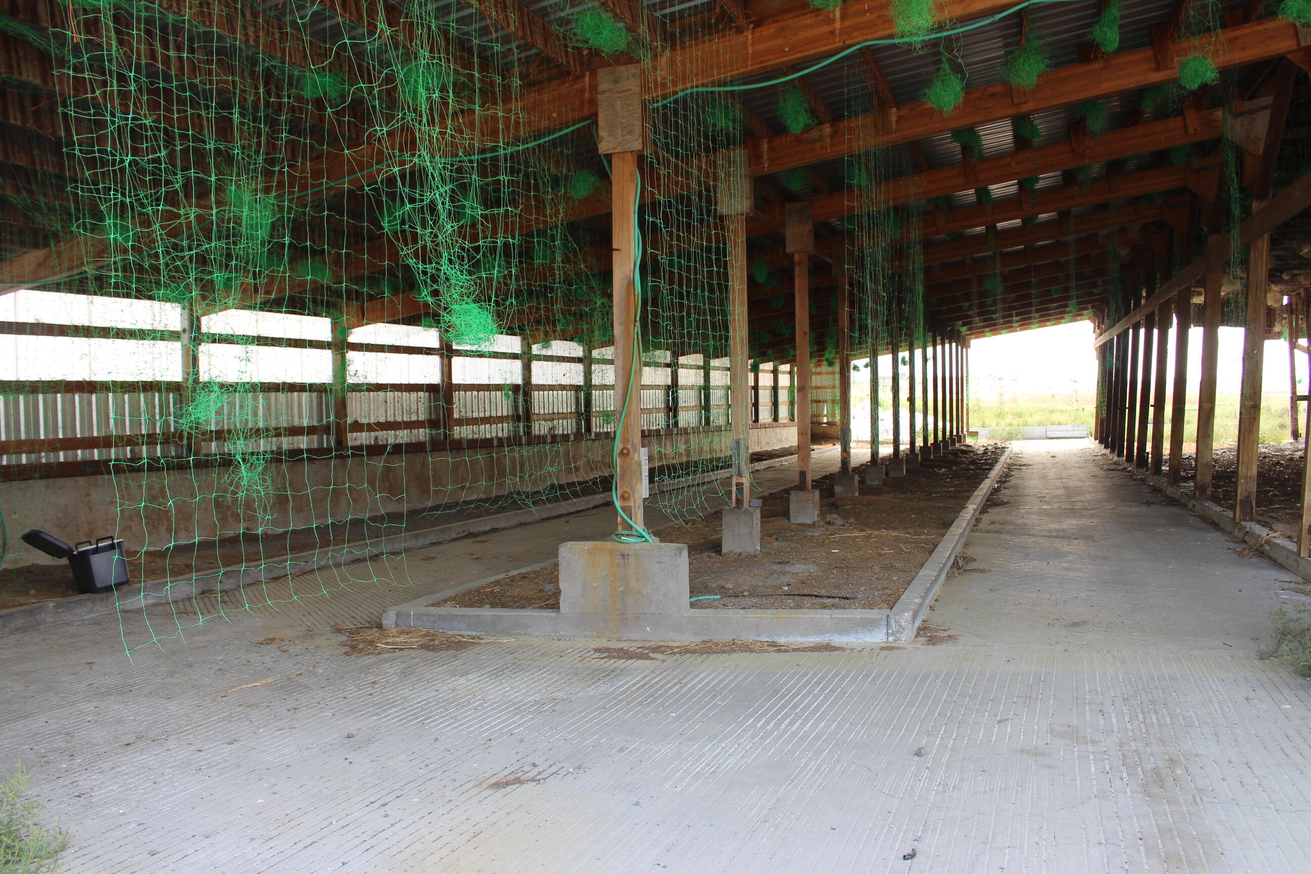 Klamath Falls -South - Land