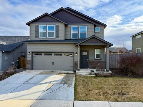 3738 SW Pumice Avenue Redmond OR 97756