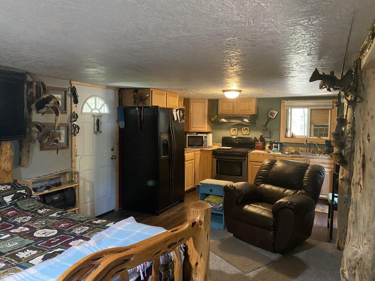 Cw Reeve Resort - Residential