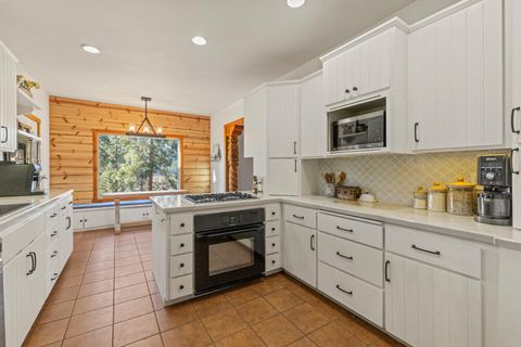 Tiny photo for 11750 Merganser Road, Klamath Falls, OR 97601 (MLS # 220214939)