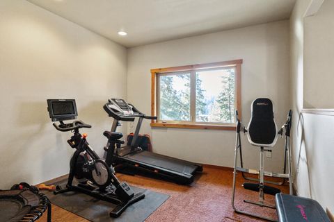 Tiny photo for 11750 Merganser Road, Klamath Falls, OR 97601 (MLS # 220214939)