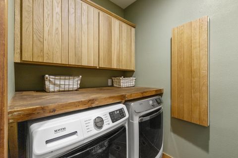 Tiny photo for 11750 Merganser Road, Klamath Falls, OR 97601 (MLS # 220214939)