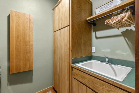 Tiny photo for 11750 Merganser Road, Klamath Falls, OR 97601 (MLS # 220214939)