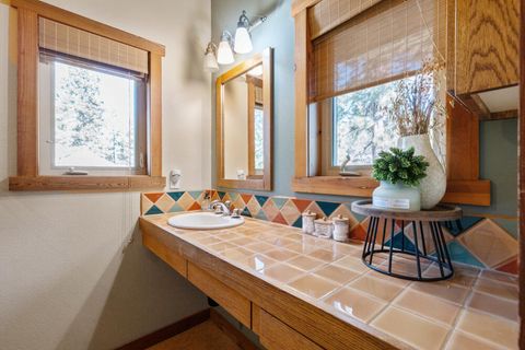 Tiny photo for 11750 Merganser Road, Klamath Falls, OR 97601 (MLS # 220214939)