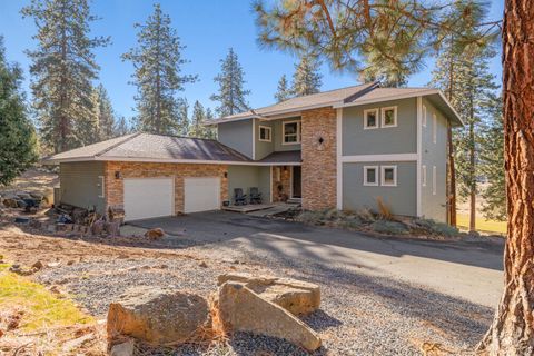Photo of 11750 Merganser Road, Klamath Falls, OR 97601 (MLS # 220214939)