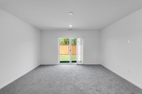 Tiny photo for 51775 Jubilee Pine Dr DR, La Pine, OR 97739 (MLS # 220223161)
