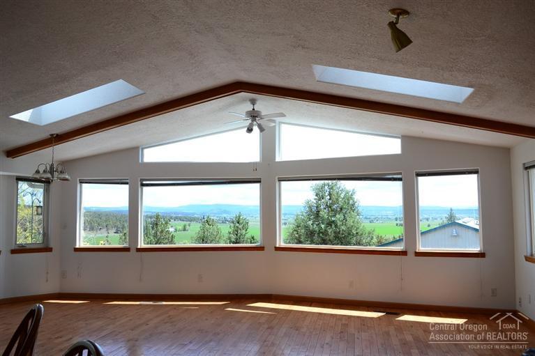 Golden Horseshoe - Residential