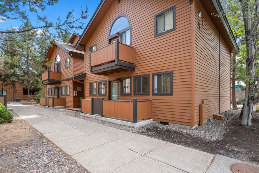 Looking for the perfect home base for all your Central Oregon escapades? This delightful Powder Village condo in Sunriver is your go-to crash pad for ski weekends, summer hikes, and everything in between! Whether you're seeking a cozy getaway or an affordable short-term rental investment, this turnkey gem is ready to roll; sold fully furnished so you can just turn the key and start living the adventure. Inside, you'll find a welcoming living room with a pull-out sofa bed, plus two full-size beds up in the loft with room for friends, family, or guests. Want to add some personal flair? A few simple cosmetic updates could easily boost value and charm. Community perks include a pool, hot tub, and laundry facilities. Perfect for relaxing after a day on the slopes or trails. Don't miss out on one of the best deals in Central Oregon: affordable, adorable, and adventure ready! Short term rental projection available upon request