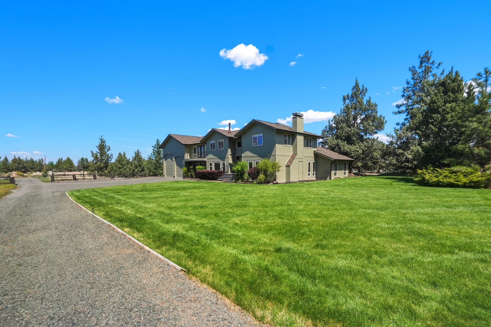 21283 Dove Lane
