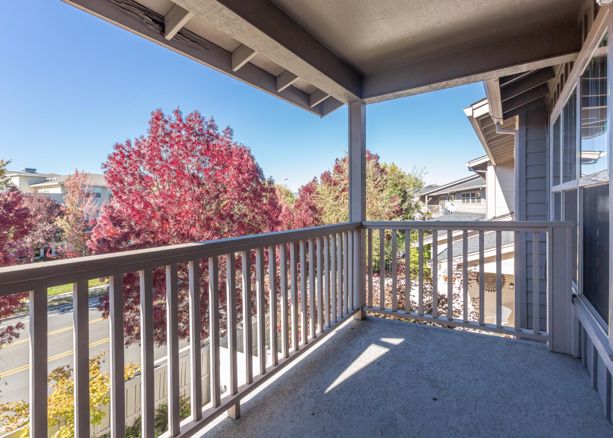 Alderwood Townhomes - Residential