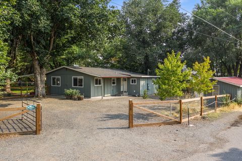 120 NE Spruce Lane Prineville OR 97754