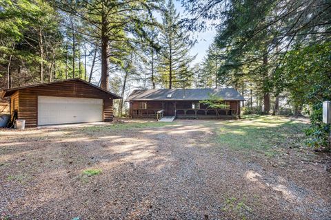 Tiny photo for 96120 Cape Ferrelo Road, Brookings, OR 97415 (MLS # 220212797)