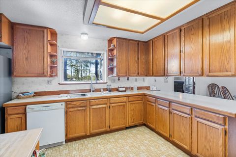 Tiny photo for 96120 Cape Ferrelo Road, Brookings, OR 97415 (MLS # 220212797)