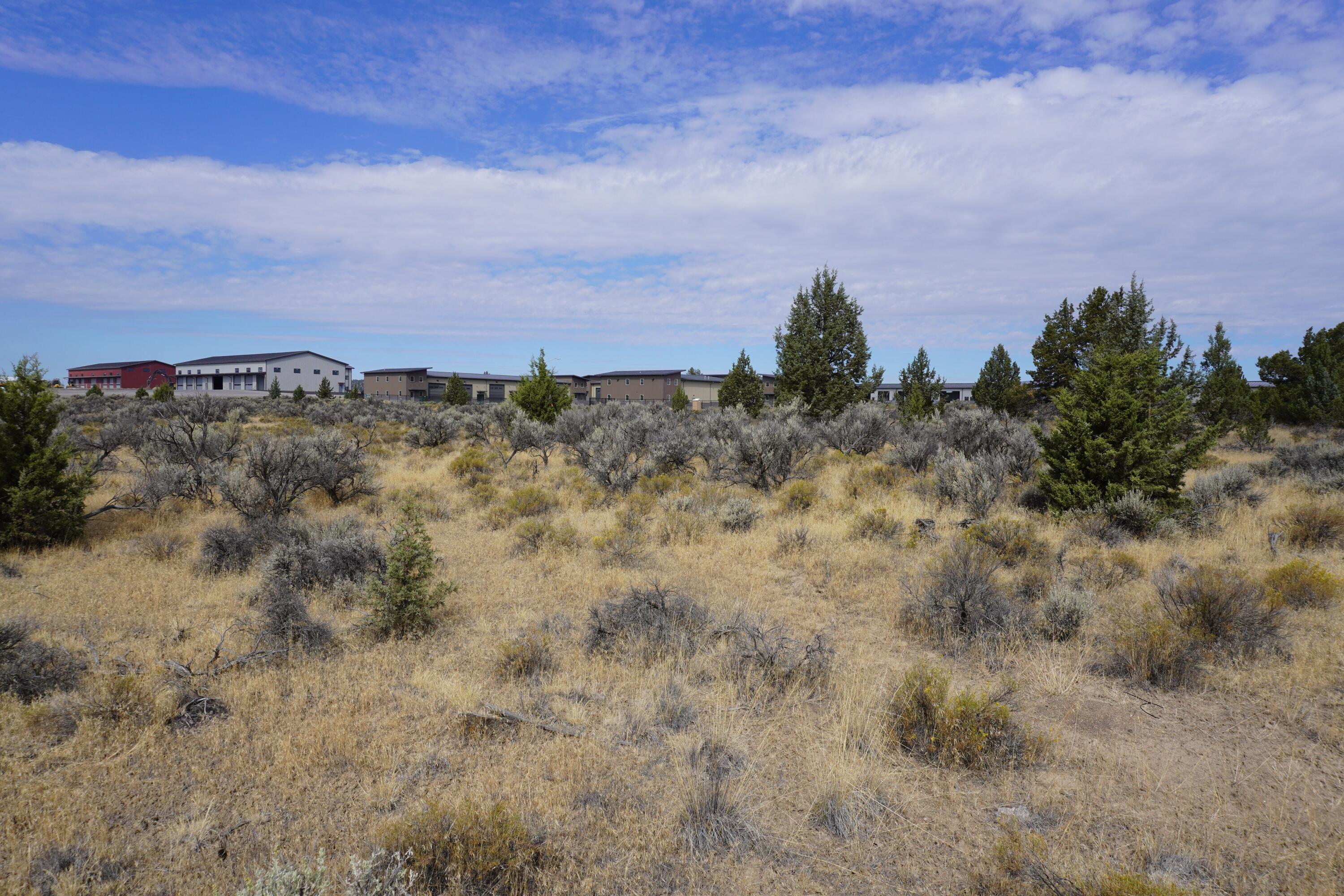 Tom McCall Bus/Ind. - Commercial Sale