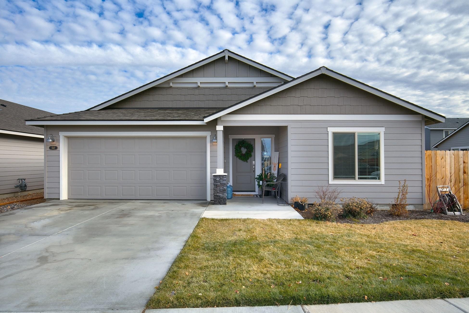 27 Elm - Residential