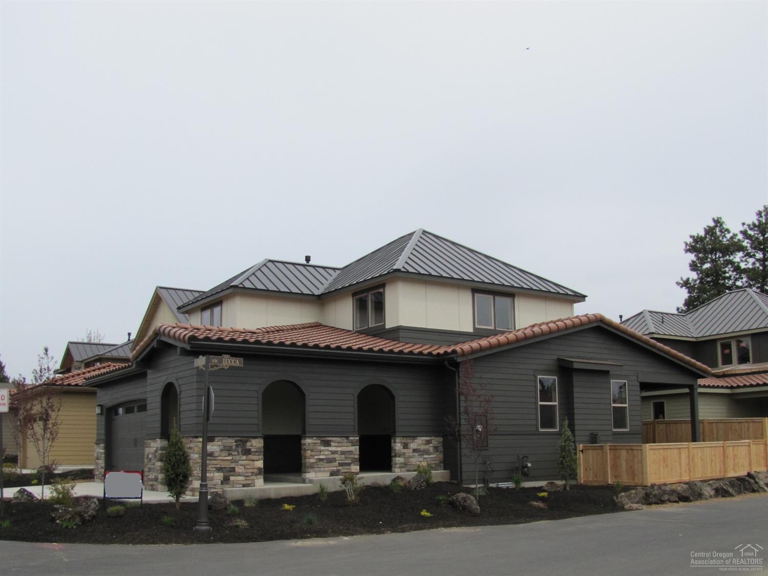 Tuscany Pines - Residential