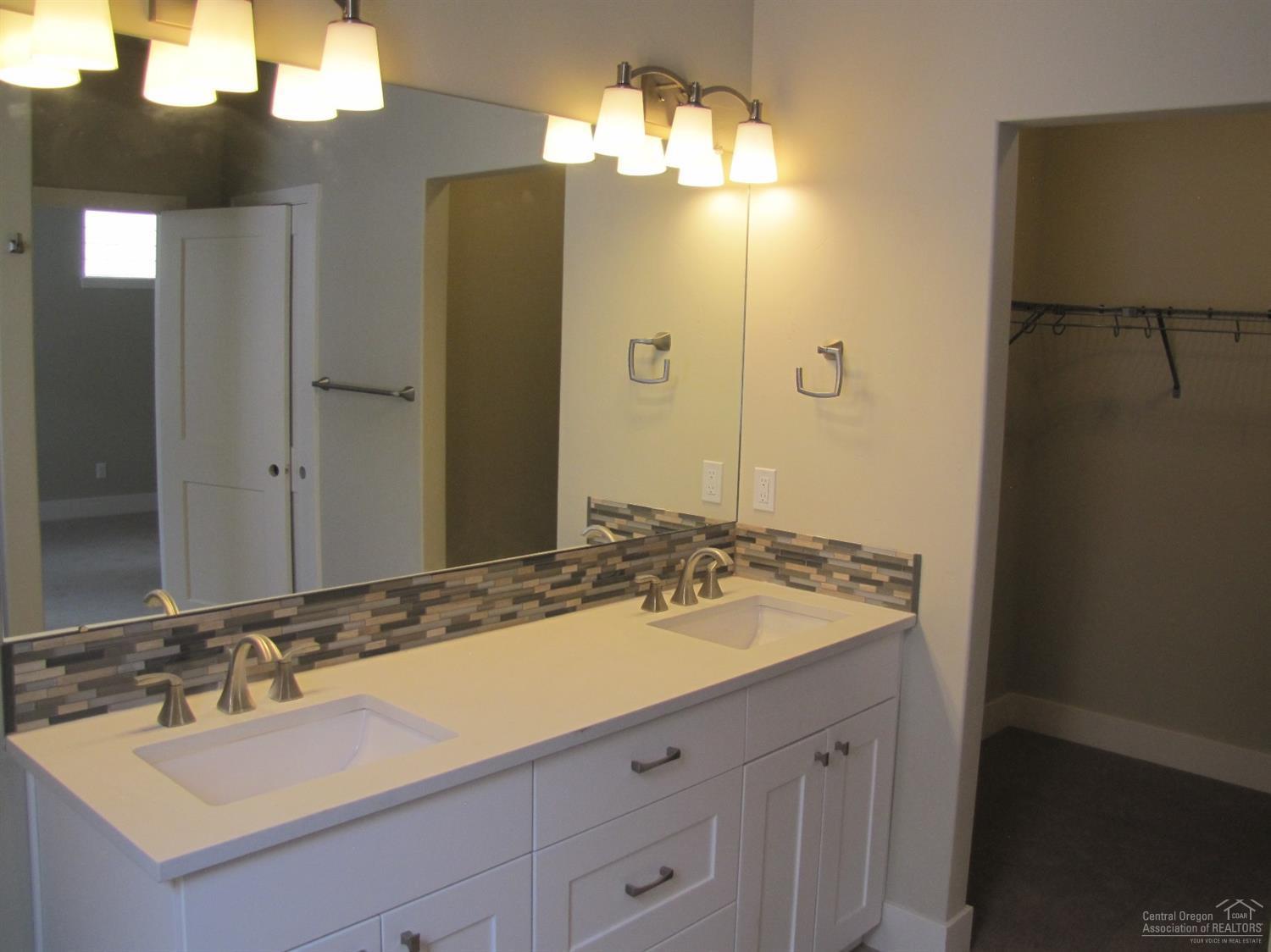 Tuscany Pines - Residential