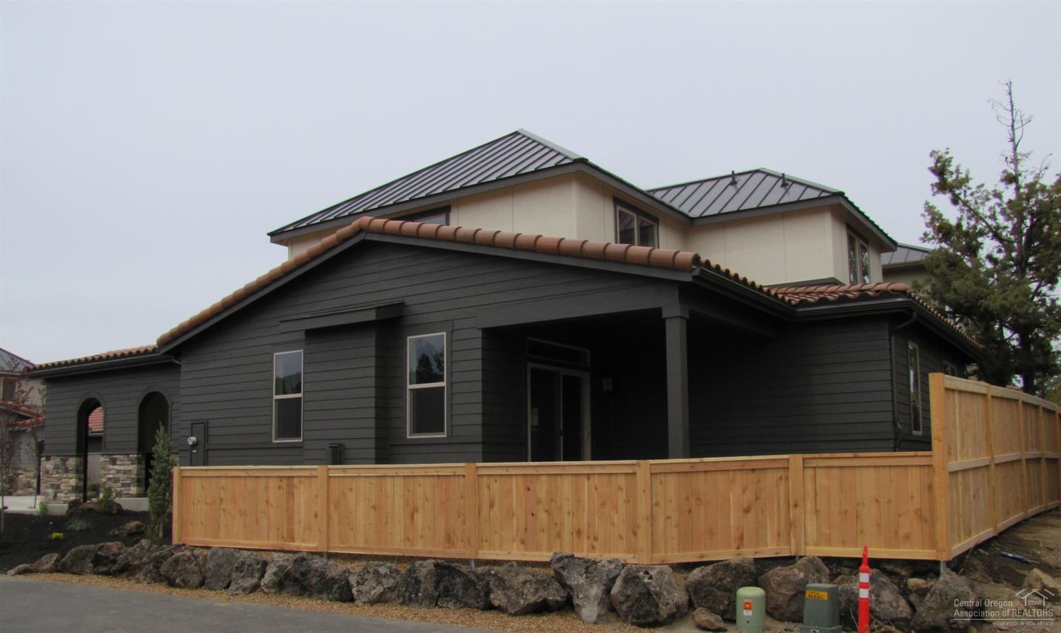 Tuscany Pines - Residential