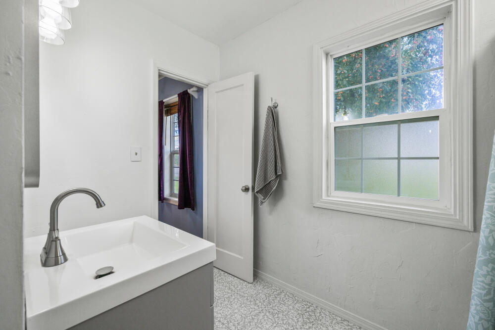 Homedale - Residential